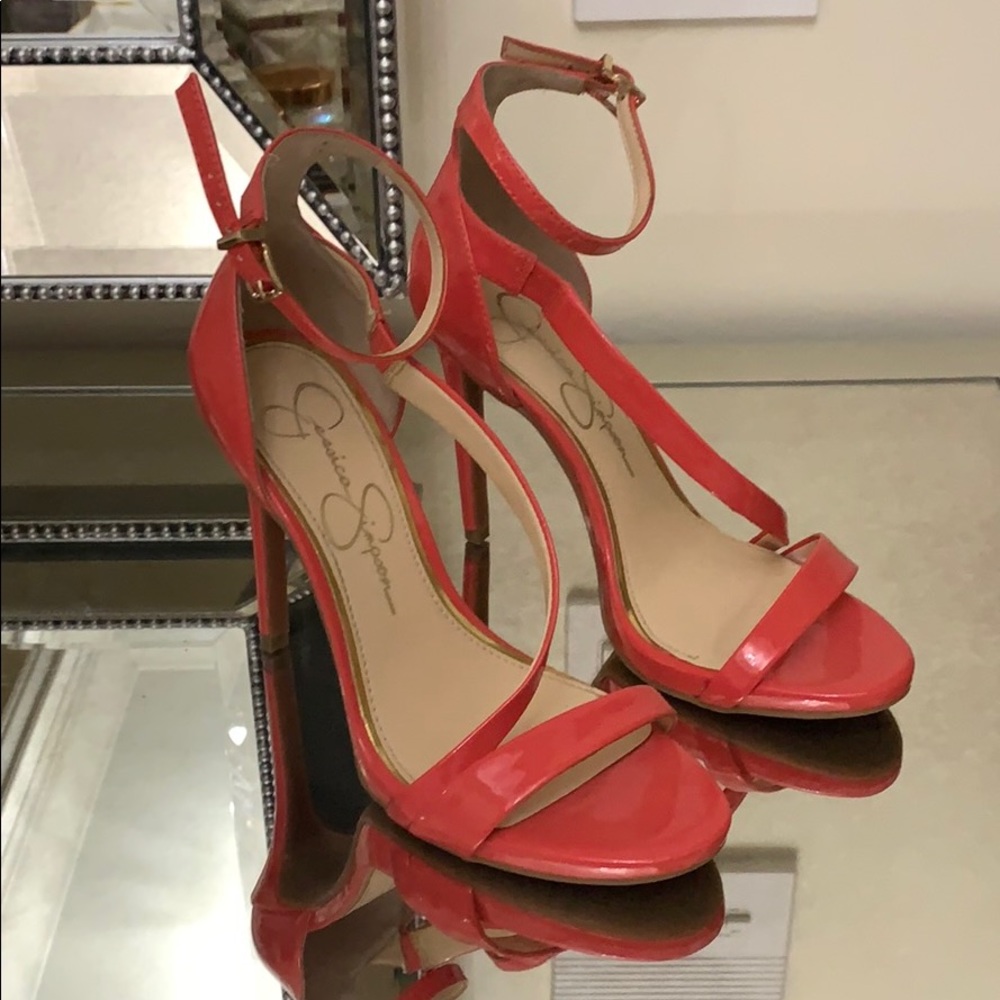 Jessica Simpson heals